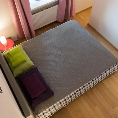 Heart Of The 2 アパート